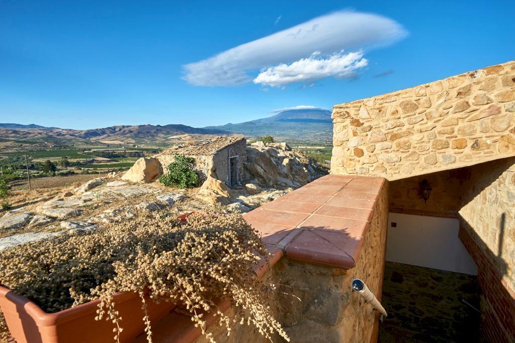 Agriturismo Conte Ruggero Villa Centuripe Екстериор снимка