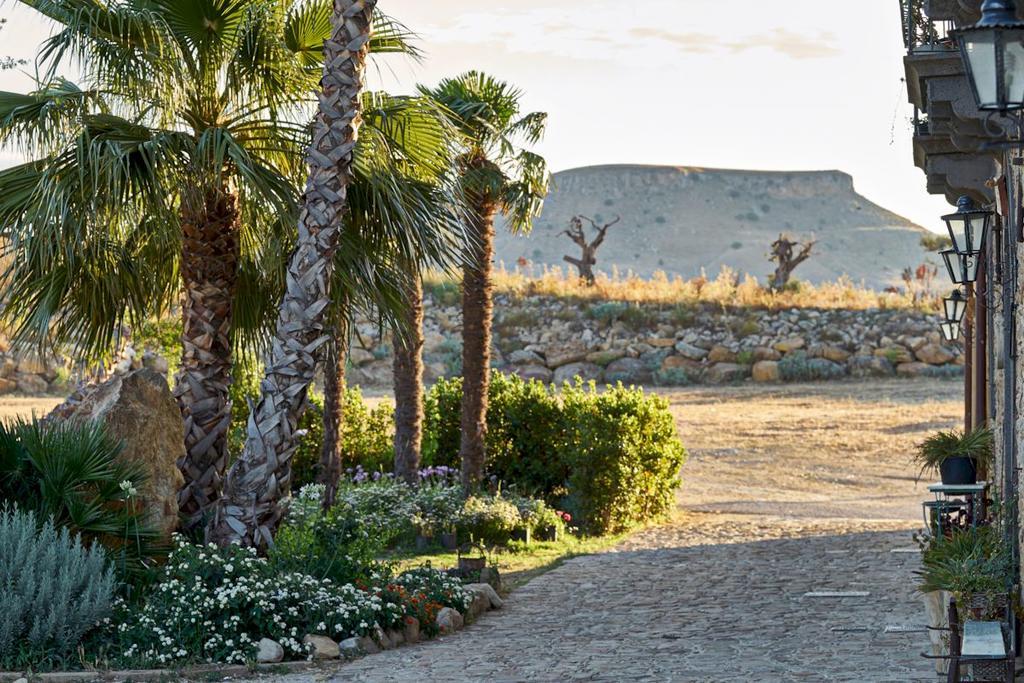 Agriturismo Conte Ruggero Villa Centuripe Екстериор снимка